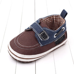 Denim baby shoes